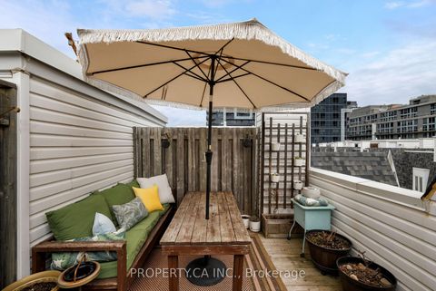 Photo 17 at 819 - 12 Sudbury Street, Niagara, Toronto