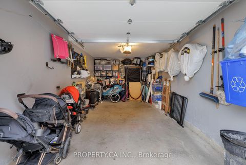 Photo 21 at 819 - 12 Sudbury Street, Niagara, Toronto
