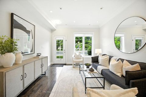 Photo 2 at 2110 Bayview Avenue, York Mills, Toronto