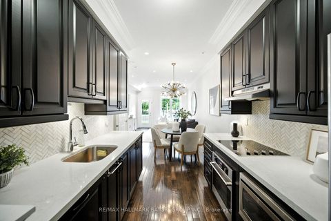 Photo 8 at 2110 Bayview Avenue, York Mills, Toronto