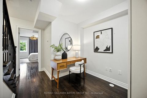 Photo 13 at 2110 Bayview Avenue, York Mills, Toronto