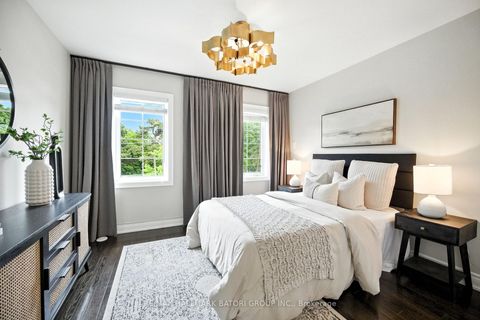 Photo 15 at 2110 Bayview Avenue, York Mills, Toronto