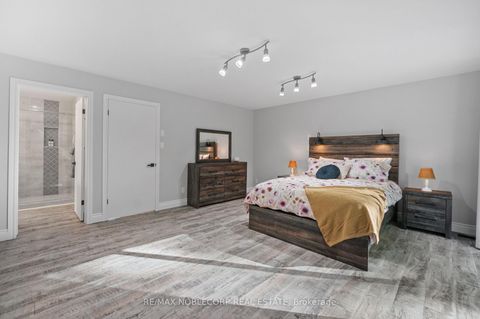 Photo 13 at 3914 Rosemary Lane, Rural Innisfil, Innisfil