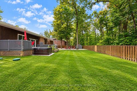 Photo 25 at 3914 Rosemary Lane, Rural Innisfil, Innisfil
