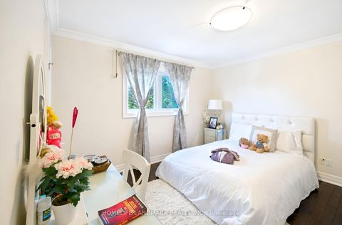 Photo 25 at 21 Bearwood Drive, Humber Valley, Toronto