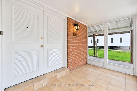 Photo 3 at 47 Clareville Crescent, Don Valley Village, Toronto