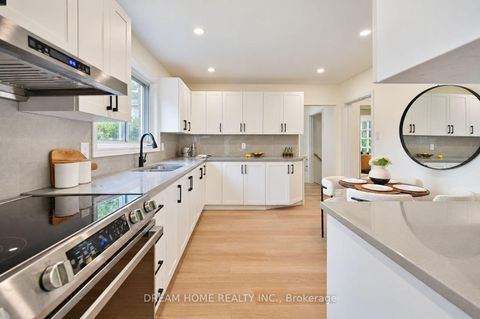 Photo 25 at 47 Clareville Crescent, Don Valley Village, Toronto