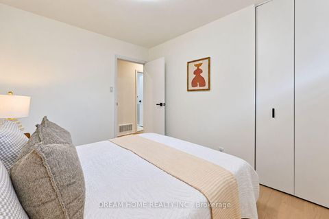 Photo 34 at 47 Clareville Crescent, Don Valley Village, Toronto