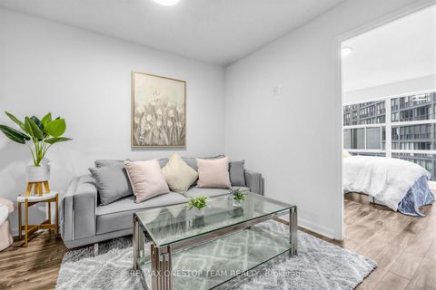 Photo 12 at 504 - 11 St Joseph Street, Bay Street Corridor, Toronto
