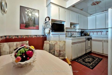 Photo 16 at 1910 - 121 Ling Road, West Hill, Toronto