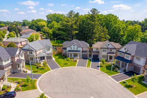 Photo 1 at 17 Deer Creek Court, Centennial Scarborough, Toronto