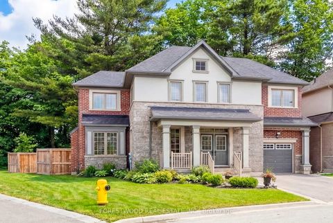 Photo 2 at 17 Deer Creek Court, Centennial Scarborough, Toronto