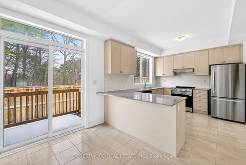 Photo 13 at 17 Deer Creek Court, Centennial Scarborough, Toronto