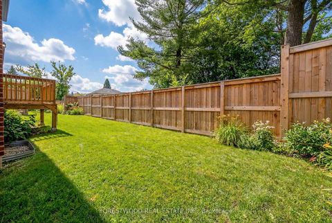 Photo 15 at 17 Deer Creek Court, Centennial Scarborough, Toronto