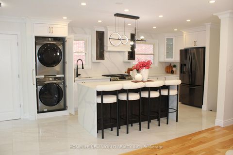 Photo 18 at 530 Rouge Hills Drive, Rouge E10, Toronto