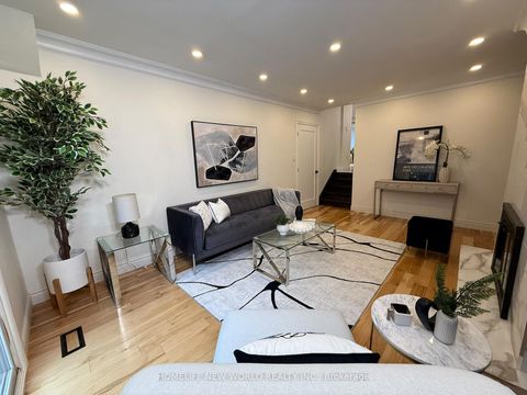 Photo 20 at 530 Rouge Hills Drive, Rouge E10, Toronto