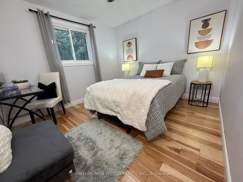 Photo 30 at 530 Rouge Hills Drive, Rouge E10, Toronto
