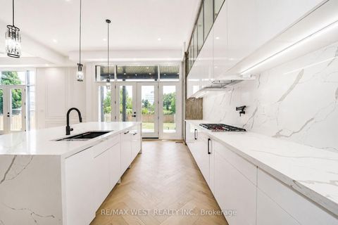 Photo 10 at 53 Celt Avenue, Glen Park, Toronto