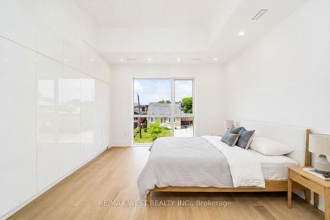 Photo 17 at 53 Celt Avenue, Glen Park, Toronto