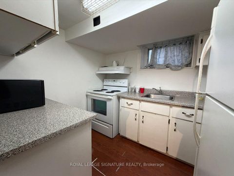 Photo 29 at 14 Valdane Drive, Birchmount, Toronto