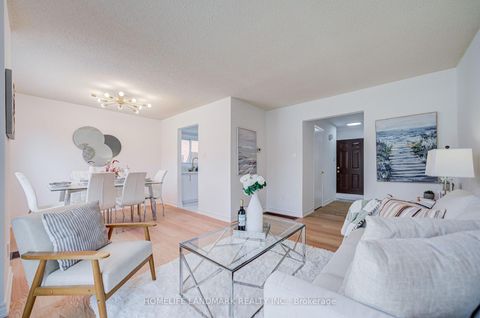 Photo 9 at 20 Barolo Road, Clairville, Toronto
