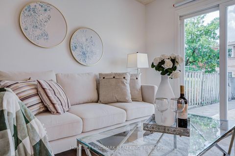 Photo 10 at 20 Barolo Road, Clairville, Toronto