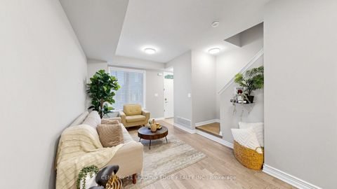 Photo 6 at 13 - 25 Heron Park Place, West Hill, Toronto