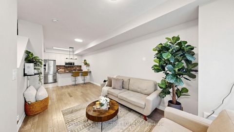 Photo 7 at 13 - 25 Heron Park Place, West Hill, Toronto