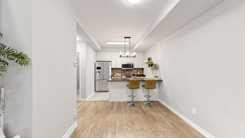 Photo 9 at 13 - 25 Heron Park Place, West Hill, Toronto
