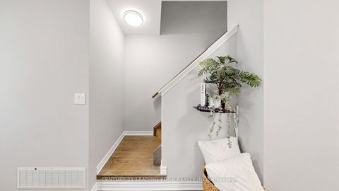 Photo 13 at 13 - 25 Heron Park Place, West Hill, Toronto