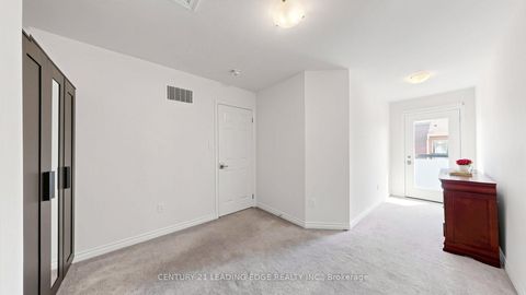 Photo 19 at 13 - 25 Heron Park Place, West Hill, Toronto