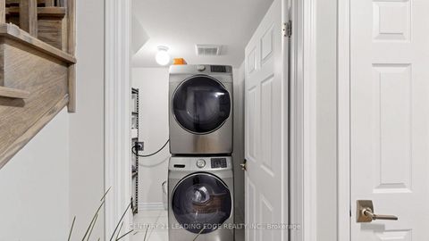 Photo 25 at 13 - 25 Heron Park Place, West Hill, Toronto