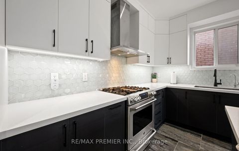 Photo 13 at 54 Blaydon Lane, Bayview Wellington, Aurora