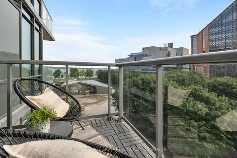 Photo 4 at 442 - 15 Merchants' Wharf, Waterfront Communities C8, Toronto