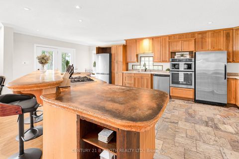 Photo 10 at 58 White Oaks Road, South Shore, Barrie