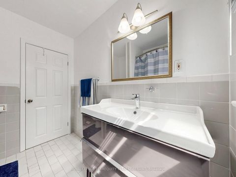 Photo 26 at 16 Clearbrooke Circle, Kipling, Toronto