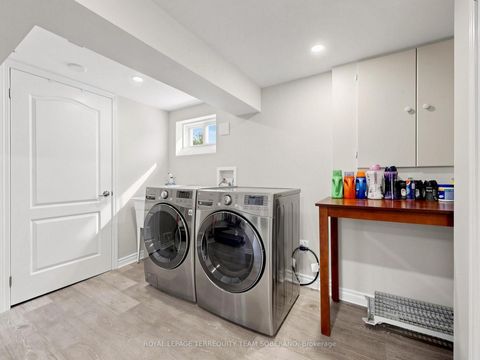 Photo 38 at 16 Clearbrooke Circle, Kipling, Toronto