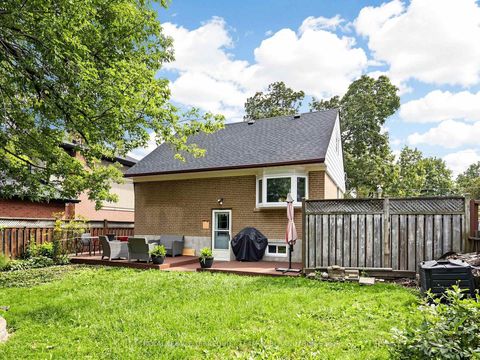 Photo 39 at 16 Clearbrooke Circle, Kipling, Toronto