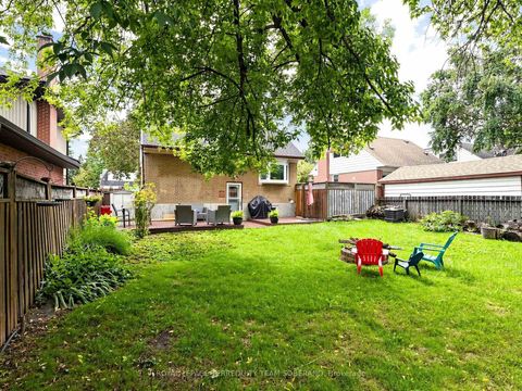 Photo 41 at 16 Clearbrooke Circle, Kipling, Toronto