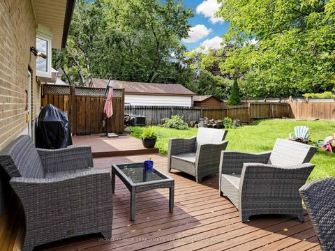 Photo 44 at 16 Clearbrooke Circle, Kipling, Toronto