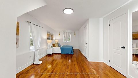 Photo 29 at 118 Anndale Drive, Willowdale East, Toronto