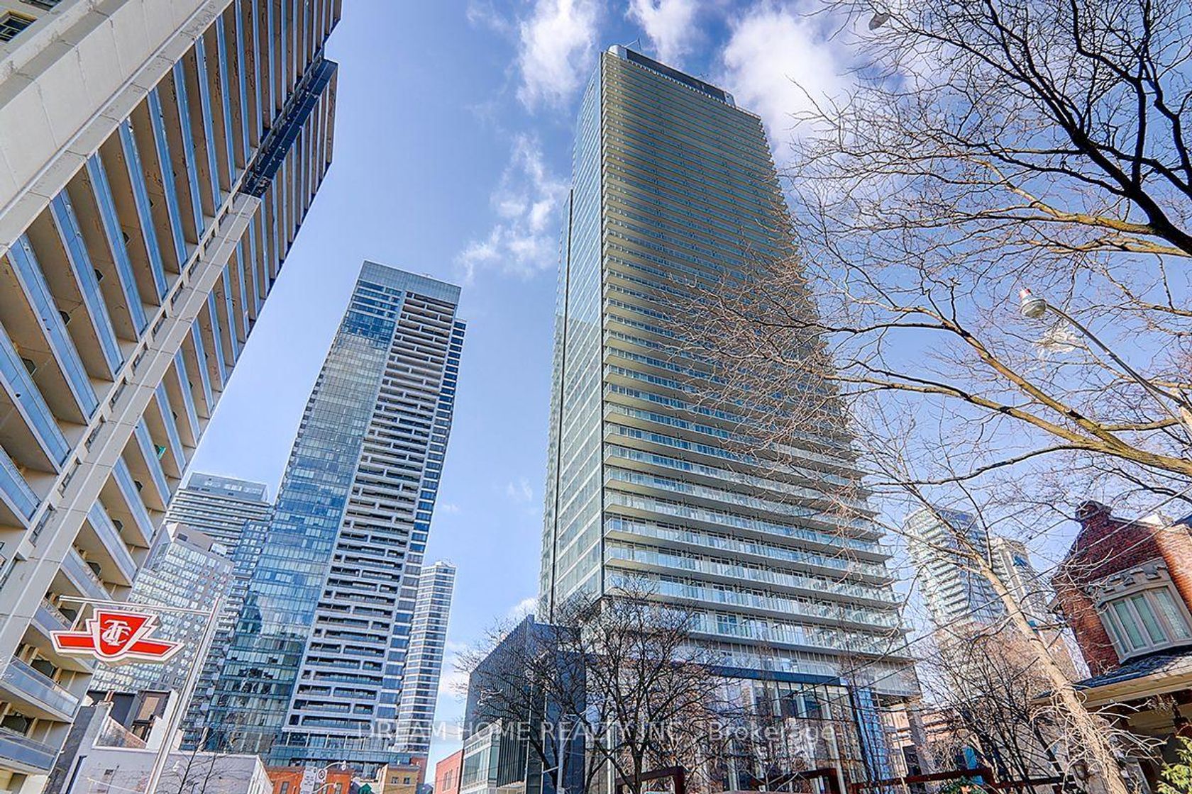 1809 - 3 Gloucester Street, Yonge Corridor, Toronto 