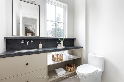 Photo 33 at 61 Foxley Street, Bellwoods, Toronto