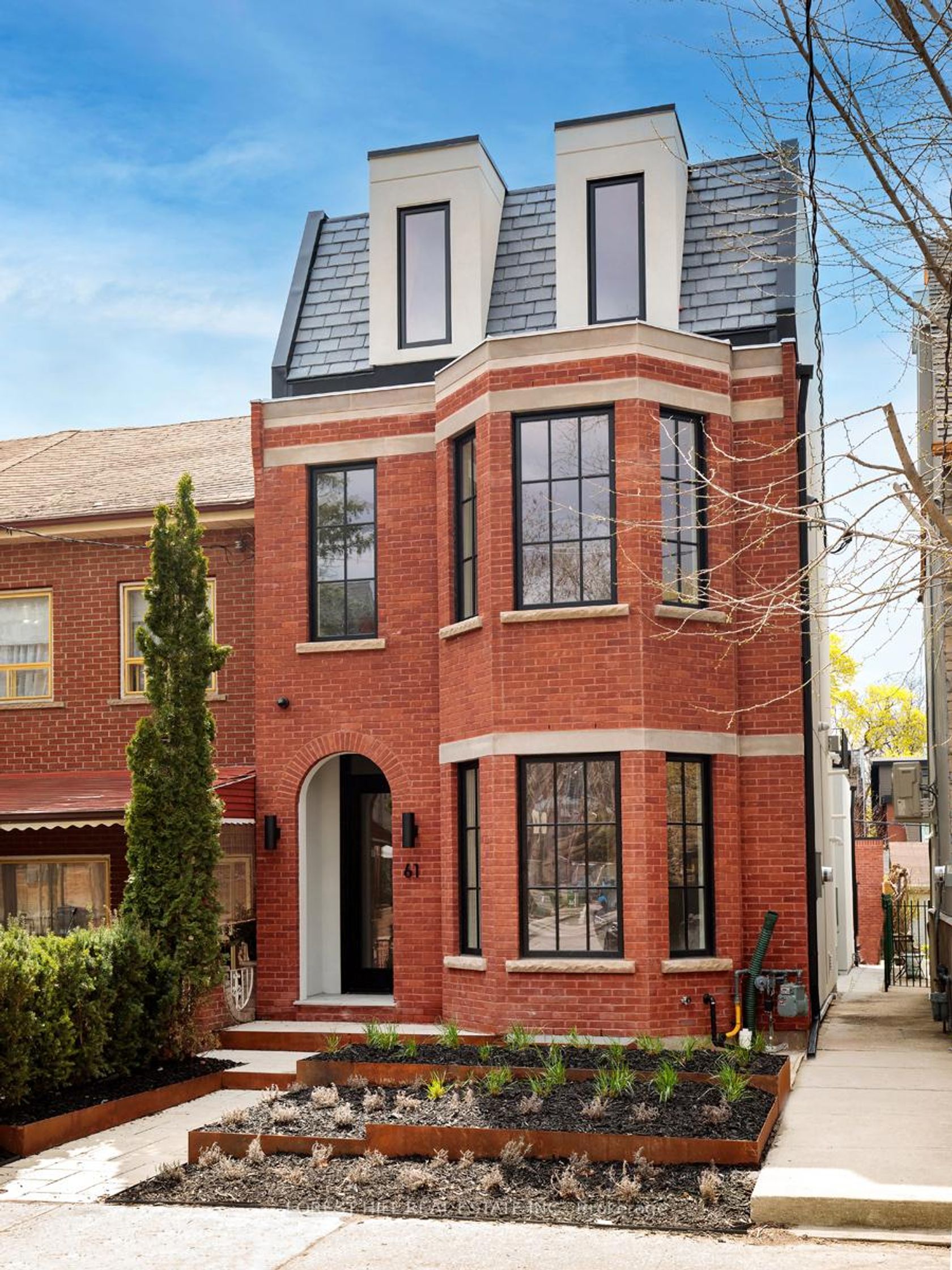 61 Foxley Street, Bellwoods, Toronto 