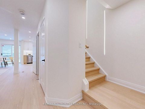 Photo 17 at 149 Kimono Crescent, Rouge Woods, Richmond Hill