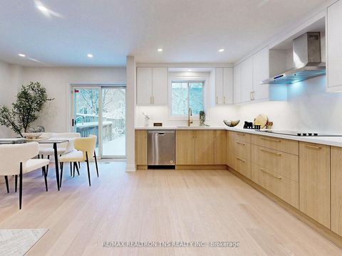 Photo 21 at 149 Kimono Crescent, Rouge Woods, Richmond Hill