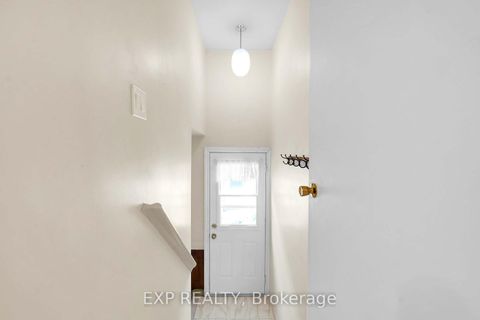 Photo 22 at 6 Jardine Place, Richview, Toronto