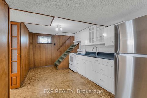 Photo 23 at 6 Jardine Place, Richview, Toronto