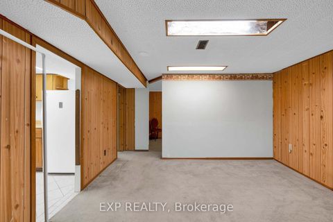 Photo 29 at 6 Jardine Place, Richview, Toronto