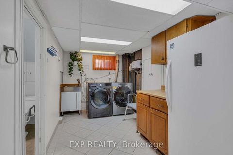 Photo 33 at 6 Jardine Place, Richview, Toronto